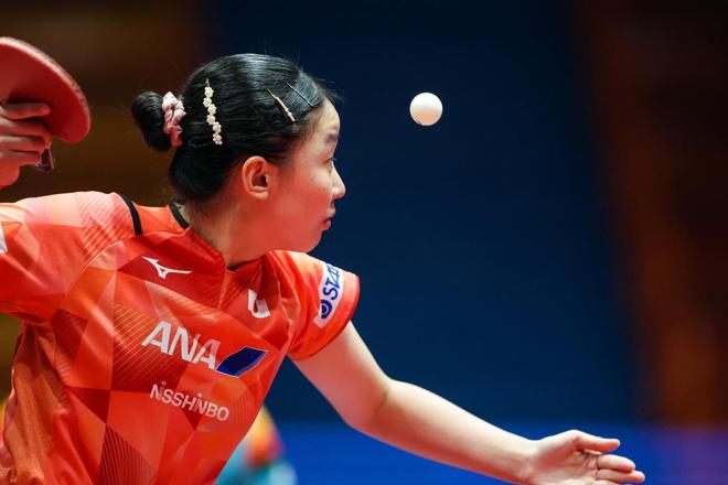 而B费的中 而B费的中